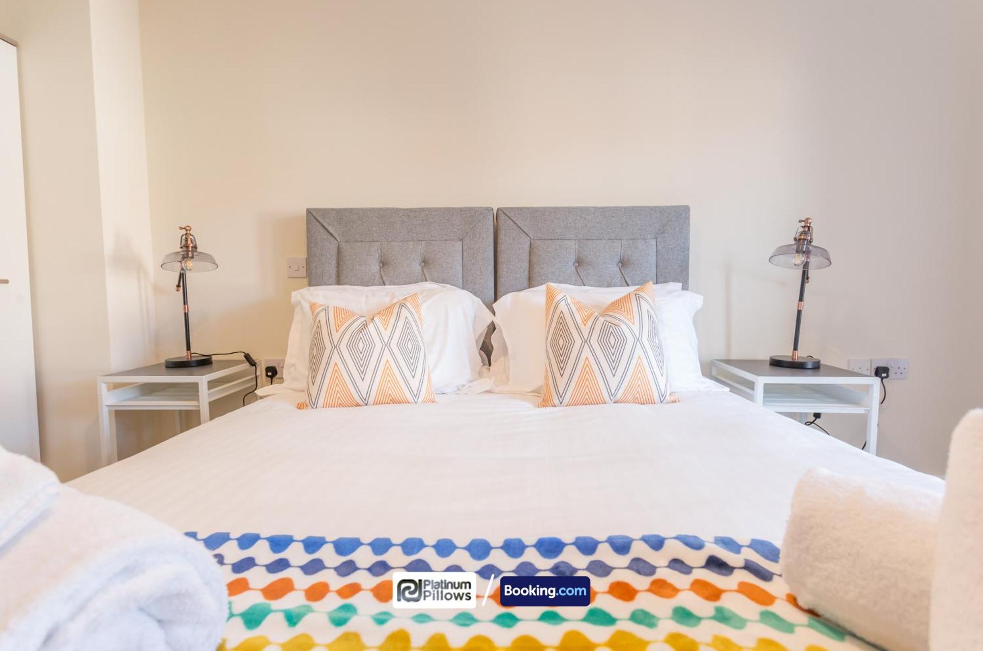 Modern Oxford 2 Bedroom Apartments, Families & Contractor Accommodation, Near John Radcliffe Hospital מראה חיצוני תמונה