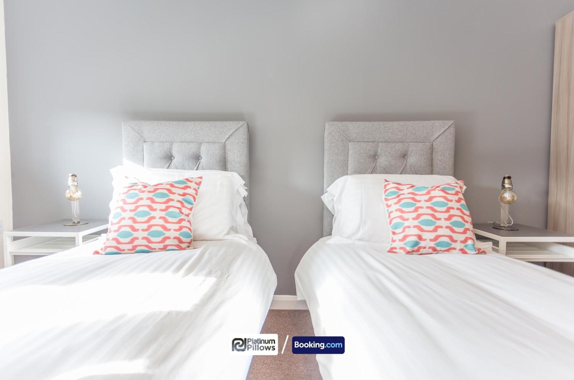 Modern Oxford 2 Bedroom Apartments, Families & Contractor Accommodation, Near John Radcliffe Hospital מראה חיצוני תמונה