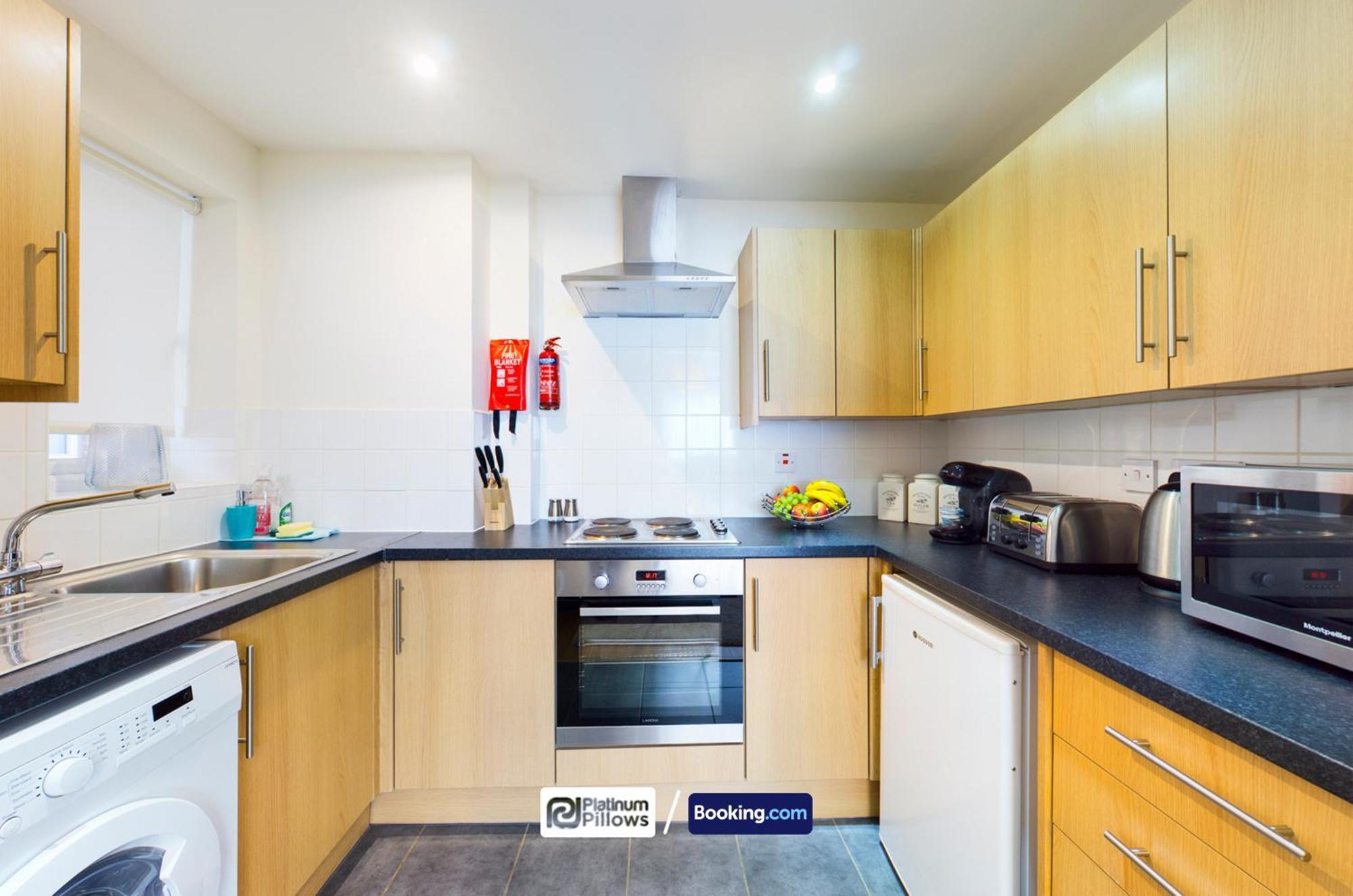 Modern Oxford 2 Bedroom Apartments, Families & Contractor Accommodation, Near John Radcliffe Hospital מראה חיצוני תמונה