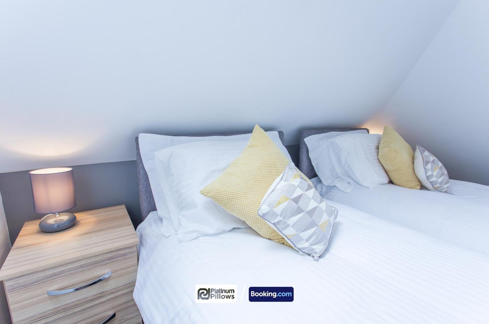 Modern Oxford 2 Bedroom Apartments, Families & Contractor Accommodation, Near John Radcliffe Hospital מראה חיצוני תמונה
